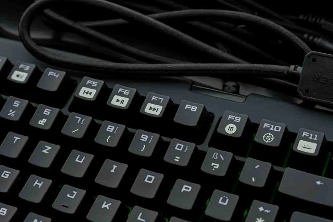 Razer BlackWidow Ultimate Stealth Mechanische Gaming-Tastatur DE – Bild 2